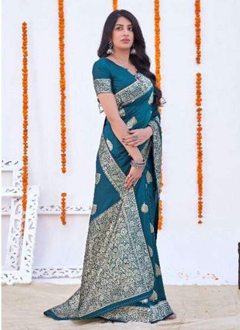 Art Silk Saree In Firozi Color