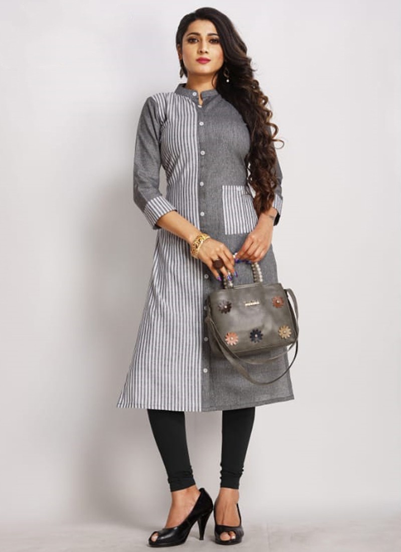 Stitched 3/4th Sleeve Pure Khadi Cotton Kurtis, Size : L, M, XL, XXL,  Feature : Dry Cleaning at Rs 599 / Piece(s) in Surat