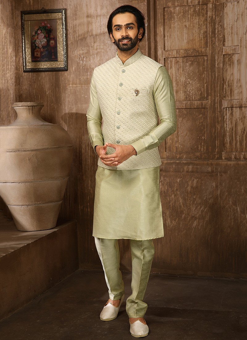 SOJANYA Kurta Set : Buy SOJANYA Men Silk Blend Off White Kurta Pyjama & Sea  Green Nehru Jacket (Set of 3) Online | Nykaa Fashion.