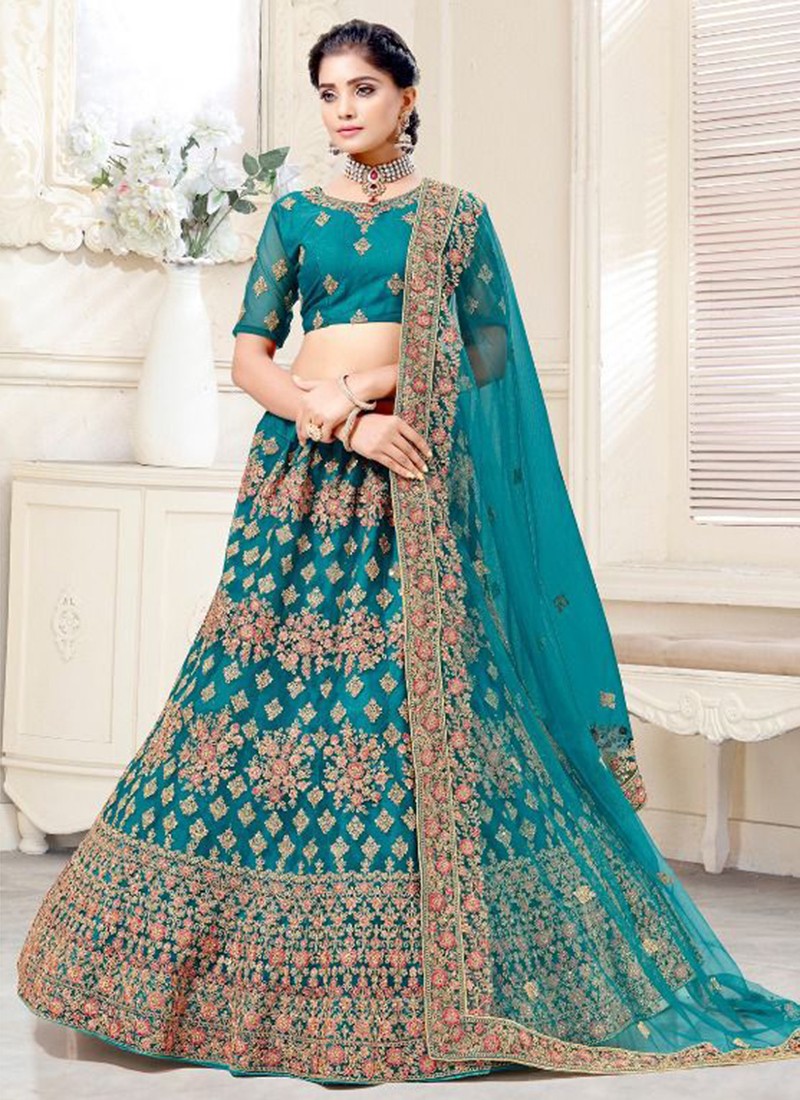 Buy Off-White Sequins Georgette Fancy Designer Lehenga With choli At Designer  Lehenga Choli