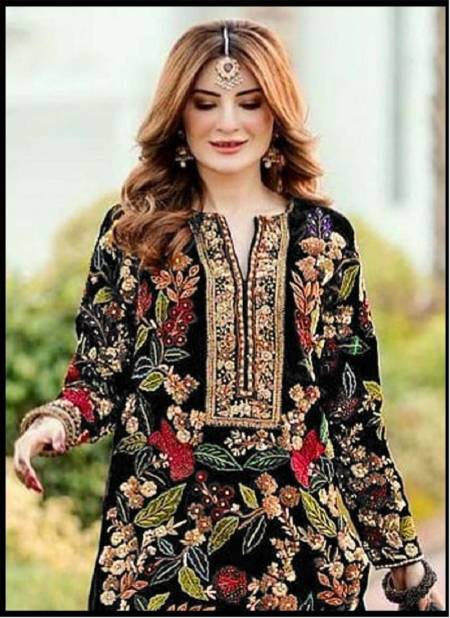 Bilqis B 83 A To D Winter Wear Velvet Pakistani Suits Wholesale Shop In Surat
