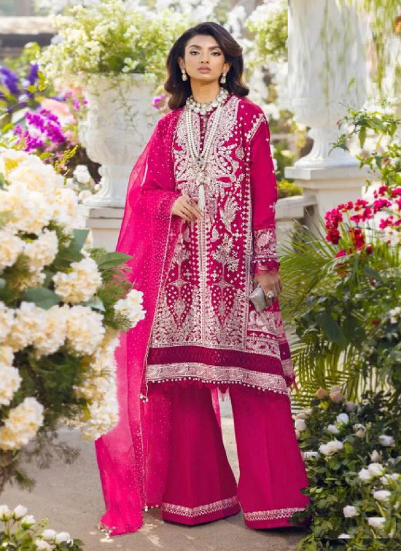Rawayat Sana Safinaz 8 Heavy Festive Wear Embroidery Pakistani Salwar Kameez Collection