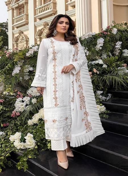 Serene S 33 Fancy Festive Wear Georgette Pakistani Salwar Kameez Collection
