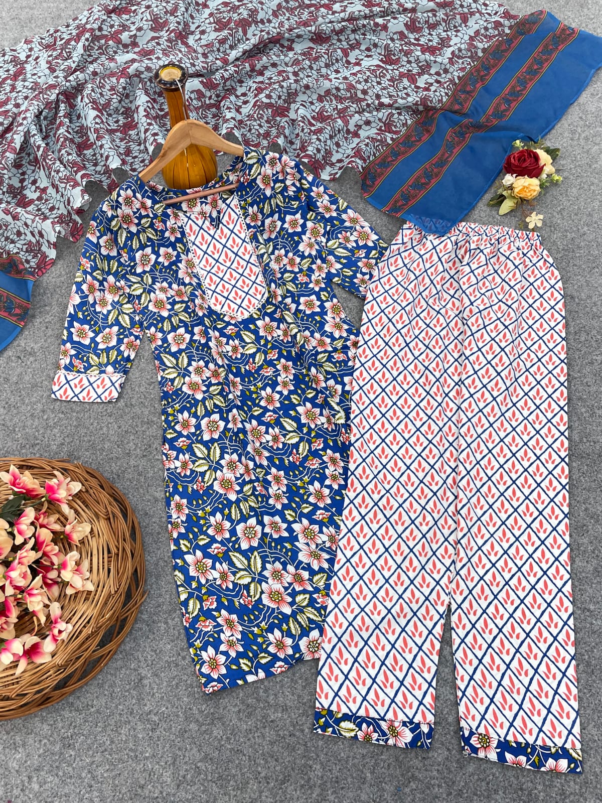 Shamal Printed Cotton Blend Kurti With Bottom Dupatta Suppliers In India