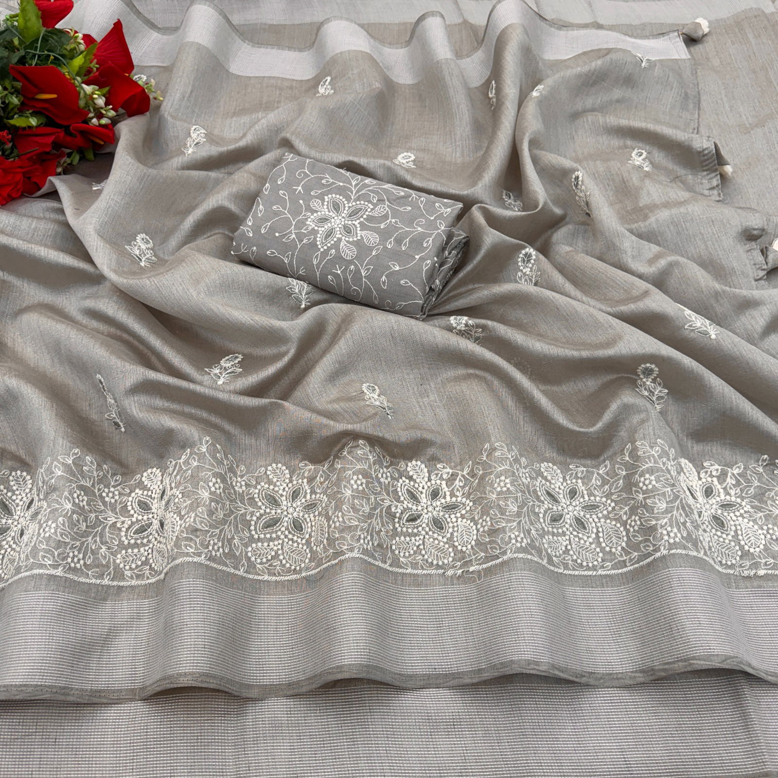 Dhruvi Superhit Treding Cottan Embroidery Designer Sarees Wholesalers In Delhi