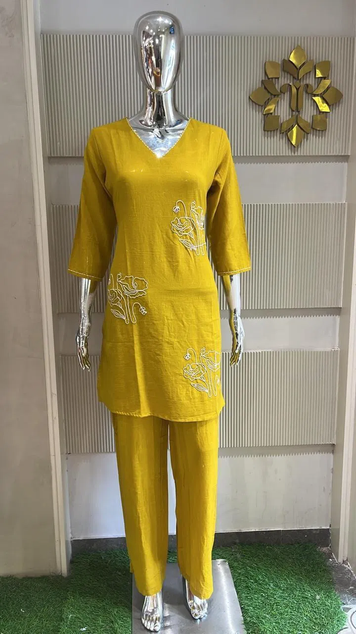 Naisha K 24 Cotton Flex Casual Wear Kurti With Bottom Online Wholesale