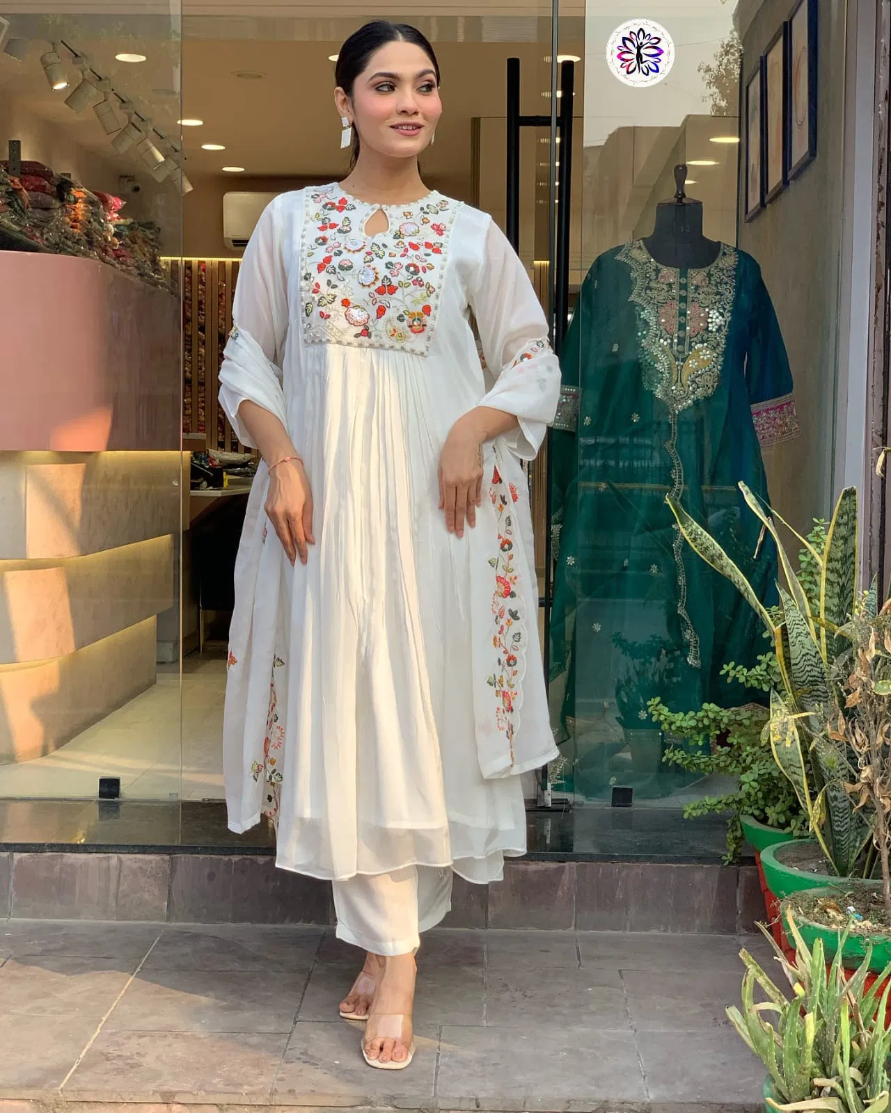KF 4048 Kalaai Viscose Chinon Kurti With Bottom Dupatta Wholesalers In Delhi