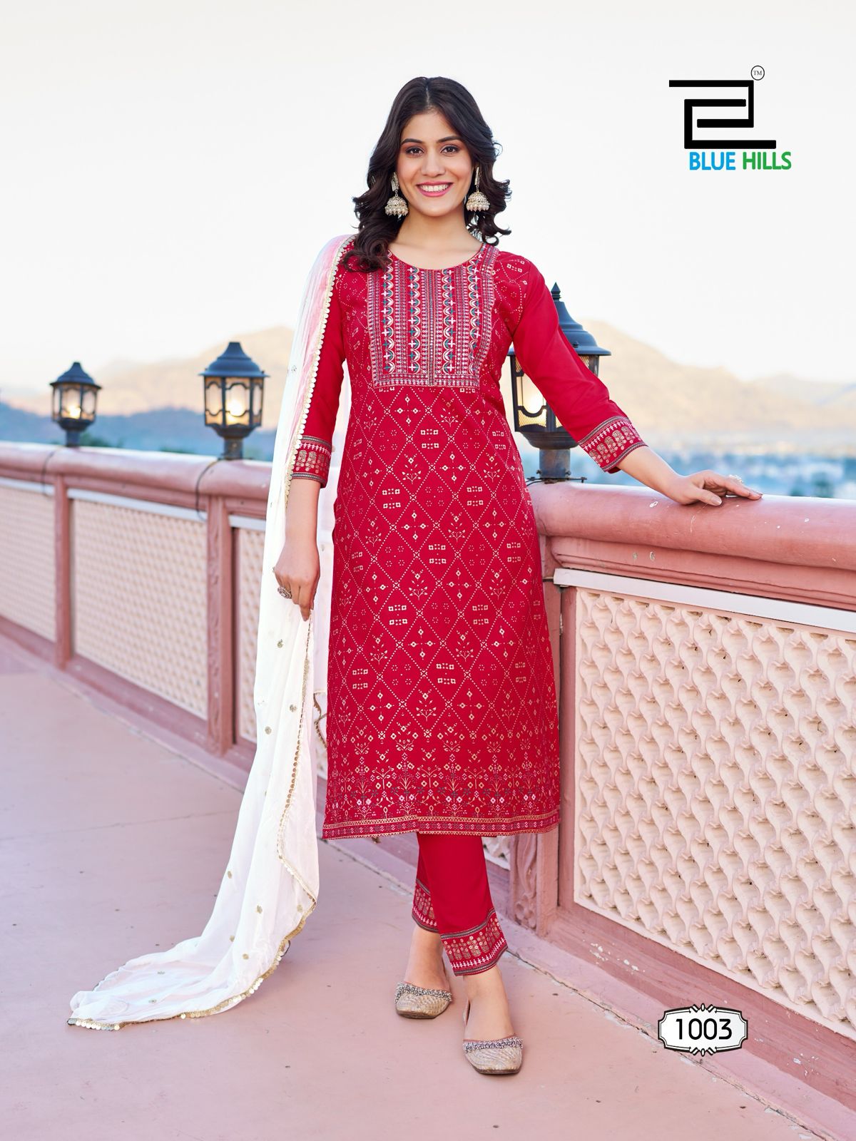 Shaandar By Blue Hills Foil Printed Kurti With Bottom Dupatta Wholesale Clothing Distributors In India
