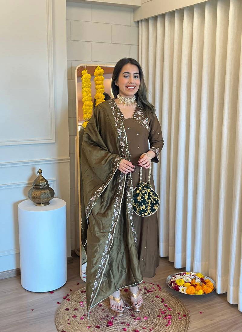 Afs Stylee India 1001 Roman Silk Readymade Suits Bulk Orders In India