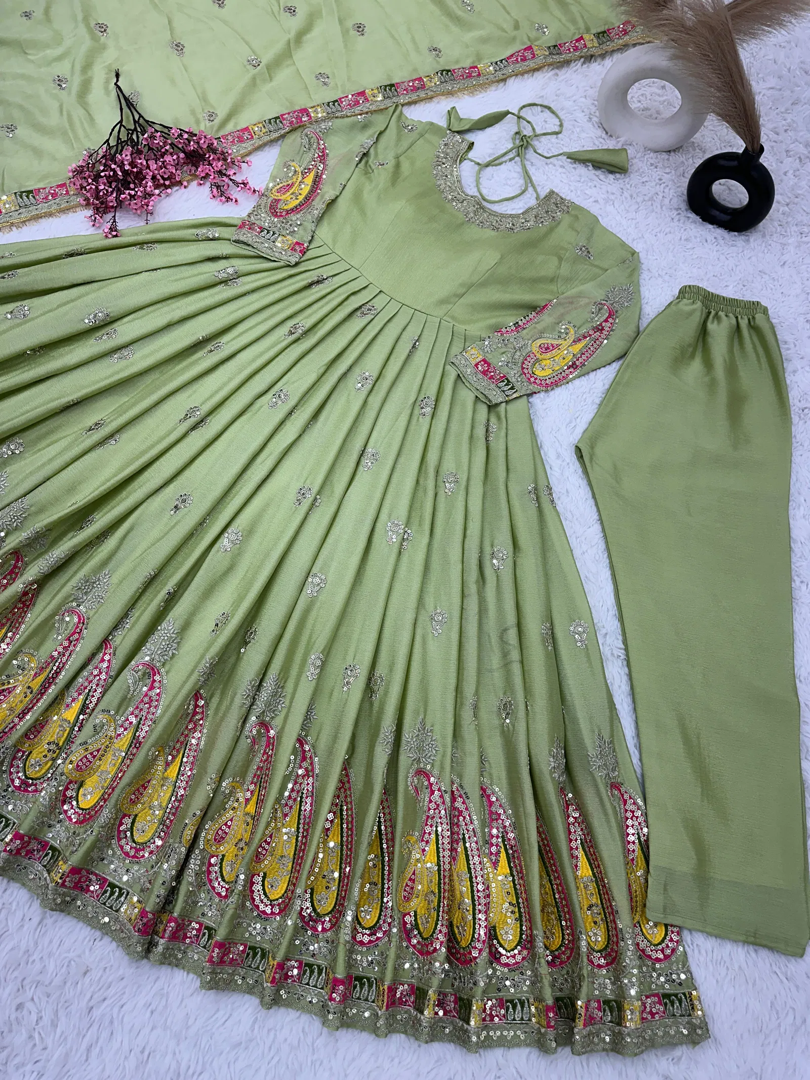 Sr 1621 Pure Heavy Chinon Silk Wedding Wear Online Readymade Suits Wholesale