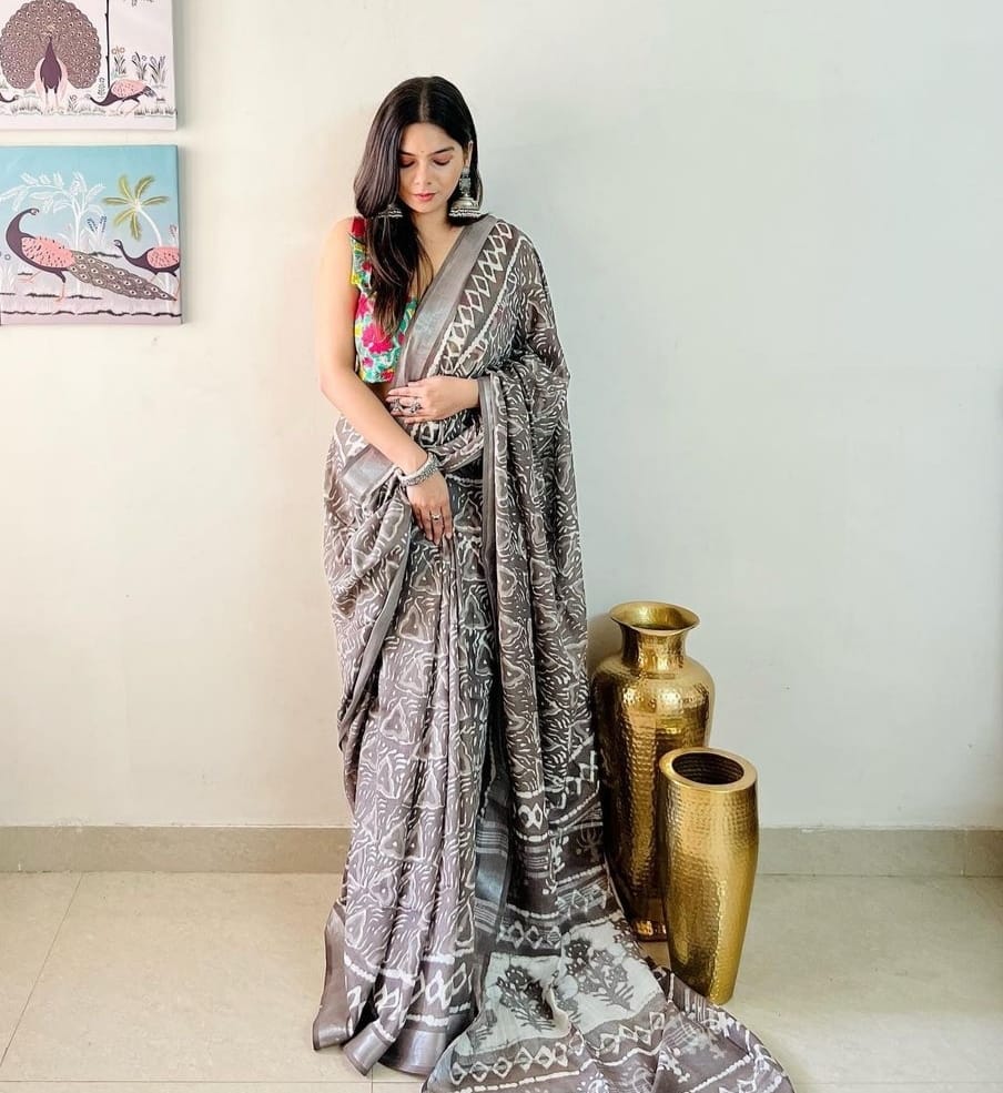 VK 4154 Linen Printed Daily Wear Sarees Catalog
