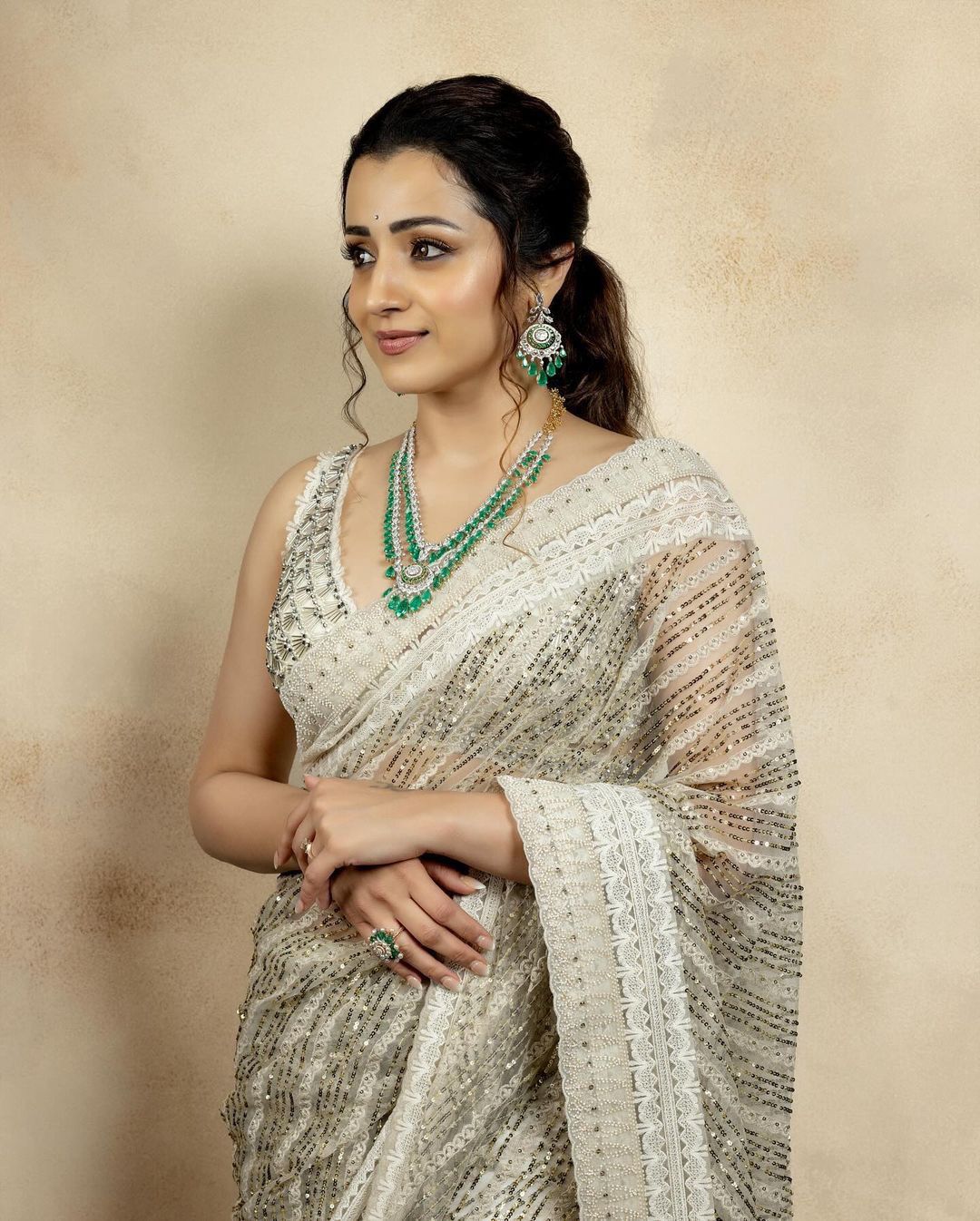 LG-1771 Butterfly Heavy Net Party Wear Sarees Catalog