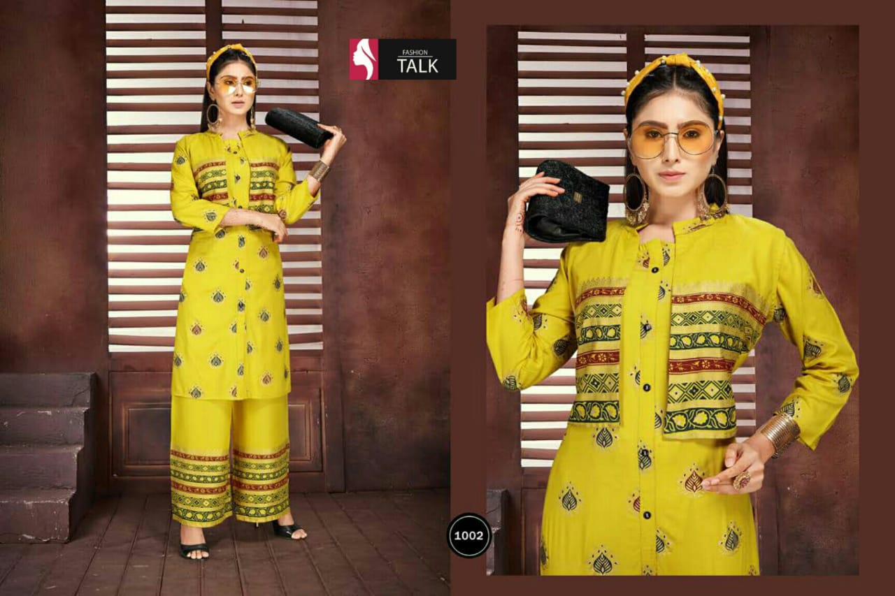 Ft Pintex Latest Fancy Designer Casual Wear Gold Print Heavy Rayon Kurti With Bottom Collection
