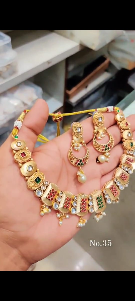 Accessories High Golden Antique Set Catalog
