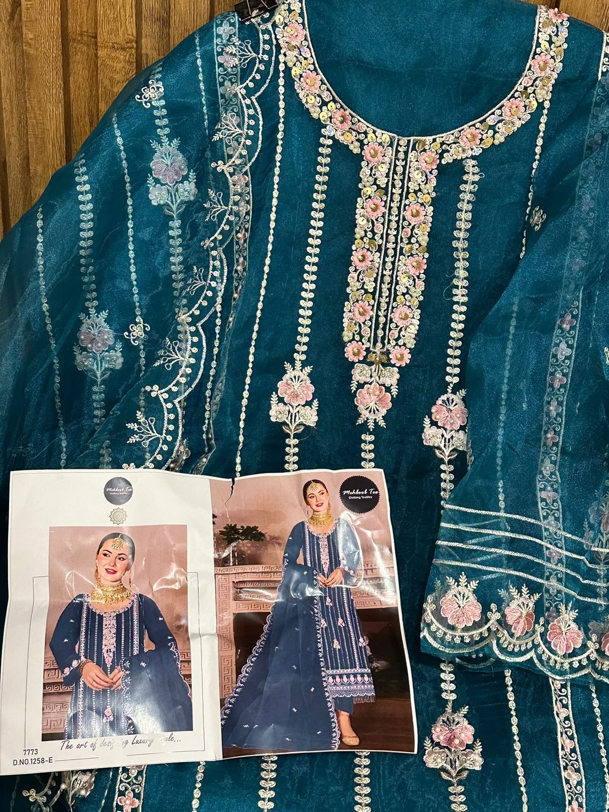 Dn 1258 By Mehboob Tex Organza Pakistani Salwar Suit Exporters in India