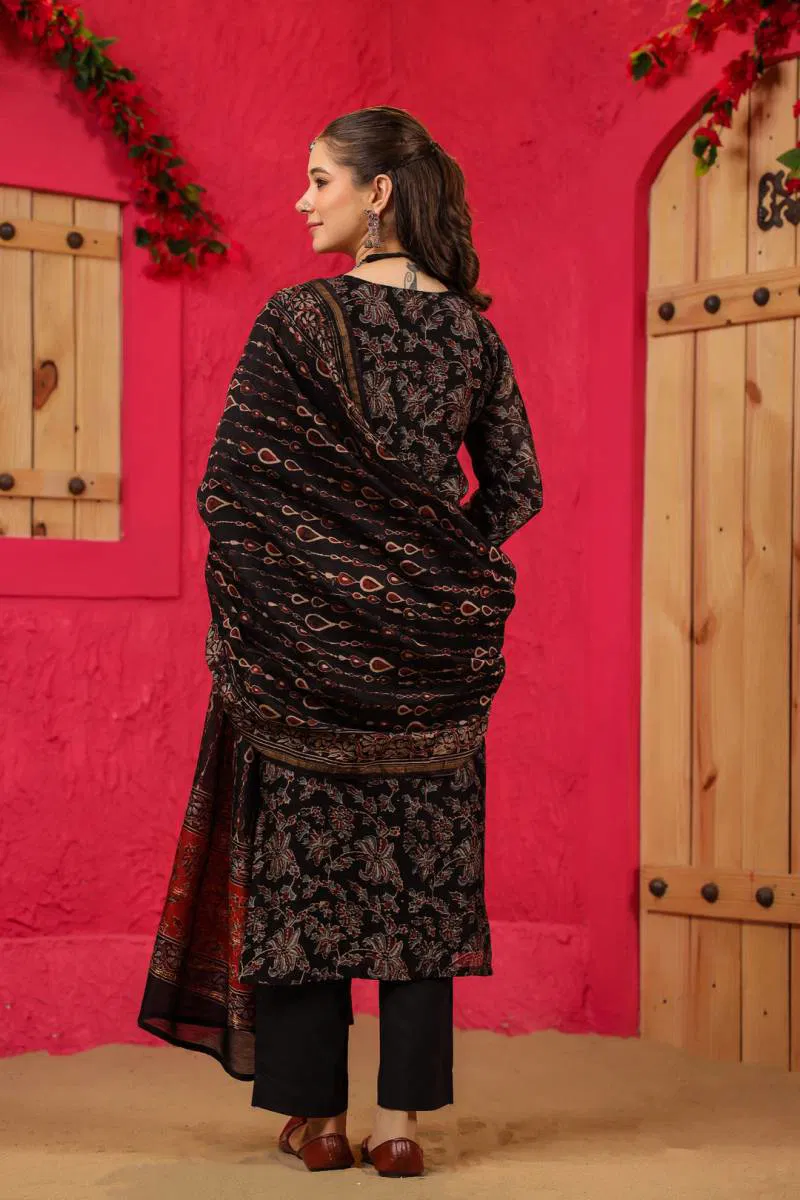 Sku Sp 244 Roman Slub Flower Printed Kurti Bottom With Dupatta Wholesale Market