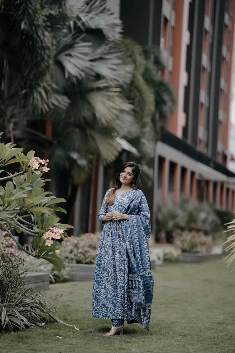 Dhruvi 300 Rayon Printed Kurti Bottom With Dupatta Wholesale Market In Surat With Price