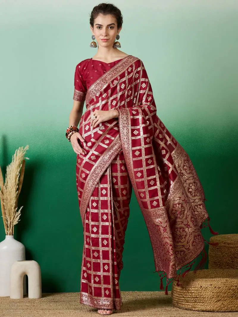 Color Set 8220 Traditional Wear Stylish Cotton Saree Wholesale Price In Surat