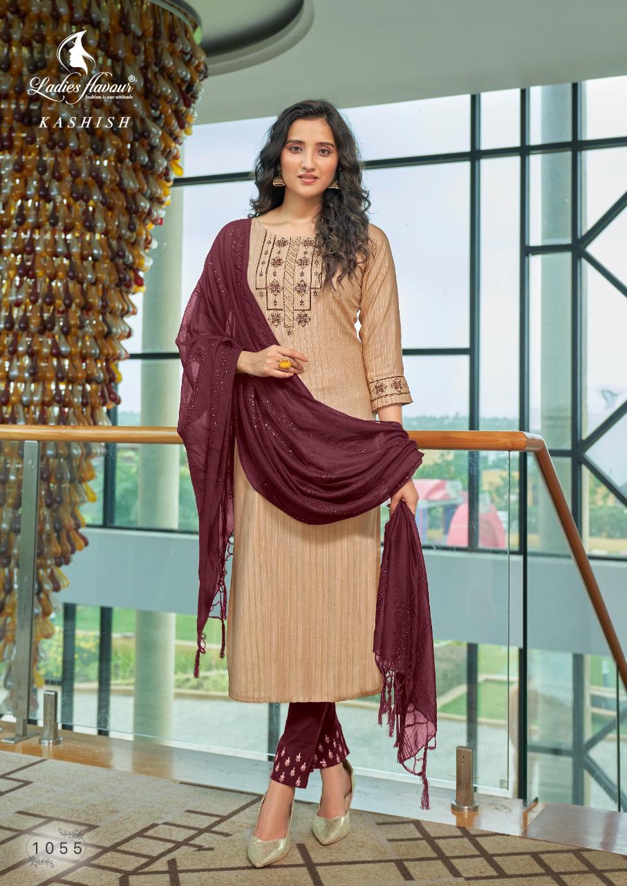 Ladies Flavour Kashish Fancy Festive Wear Heavy Rayon Weaving pattern Ready Made Collection
