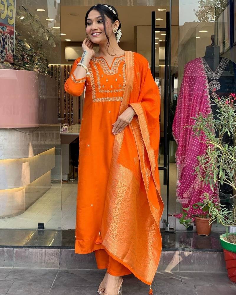 Navya Kurti 78 Cotton Embroidered Kurti Bottom With Dupatta Wholesalers In Delhi
