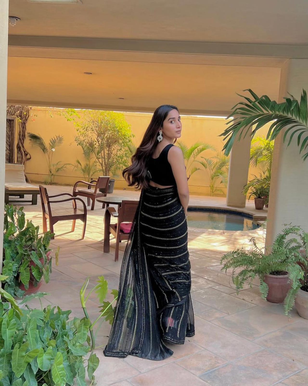 JR 595 Georgette Party Wear Sarees Wholesale Shop In Surat