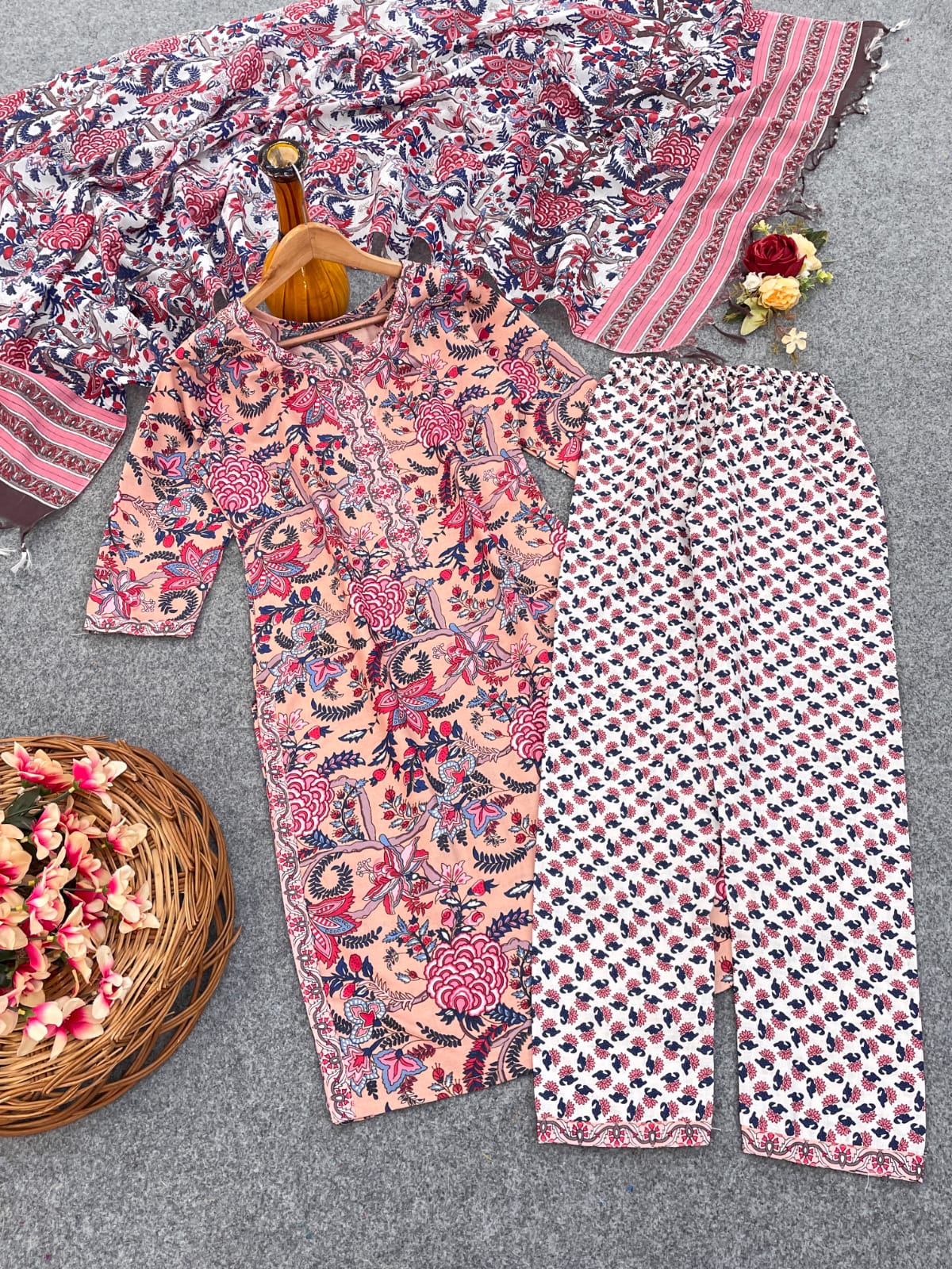 Shamal Printed Cotton Blend Kurti With Bottom Dupatta Suppliers In India