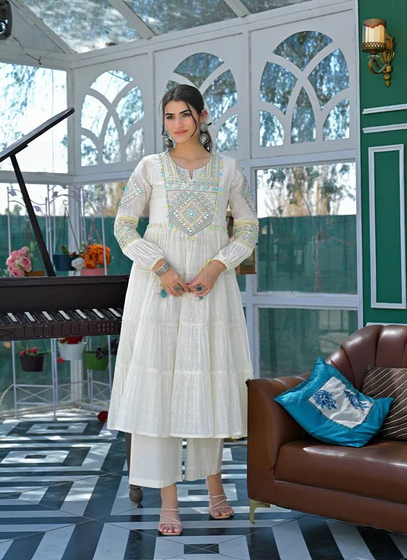 Tanyaa P 289 Mul Cotton With Kodi And Moti Work Kurti Bottom With Dupatta Wholesale Price