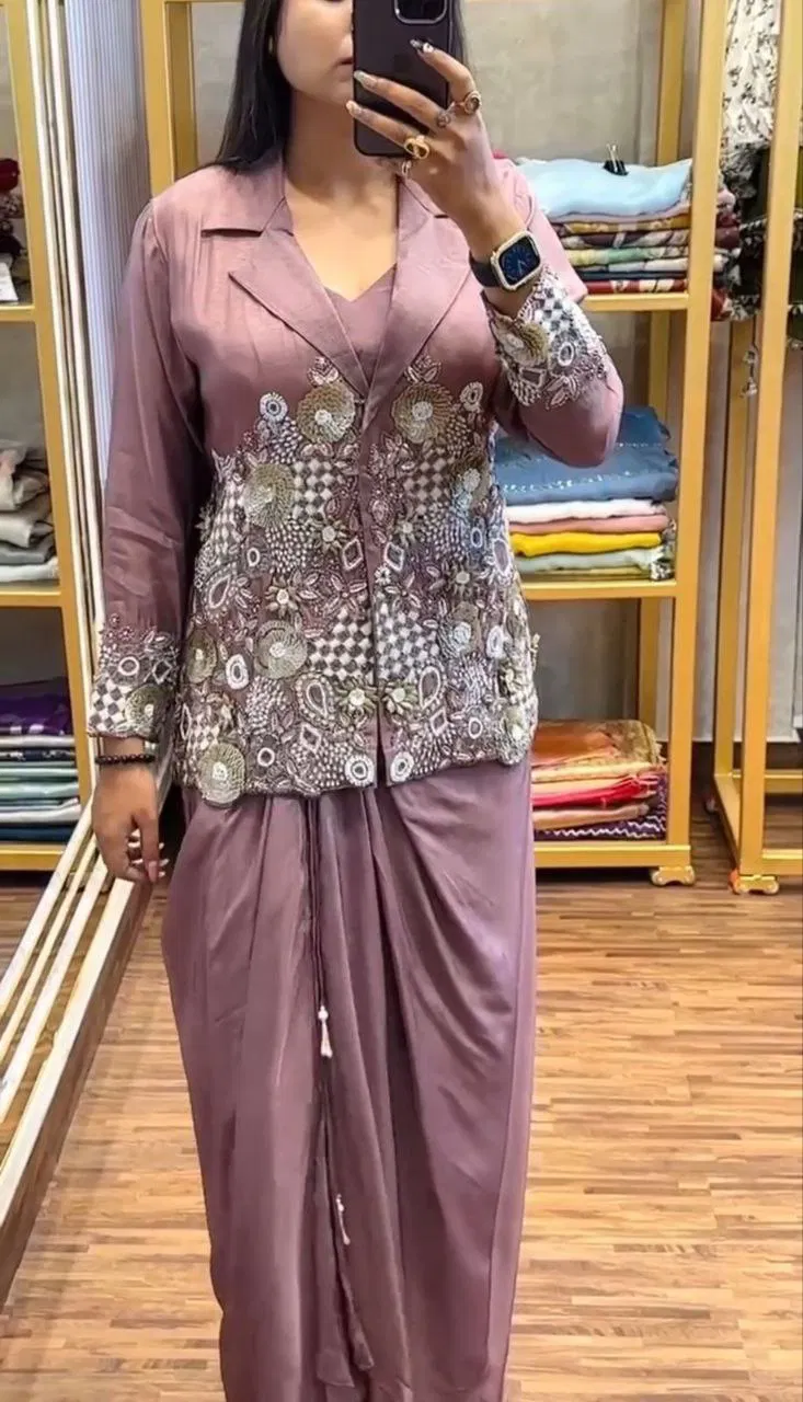 Bt 7092 Silk Embroidered Stylish Indo Western Wholesale Suppliers In Mumbai
