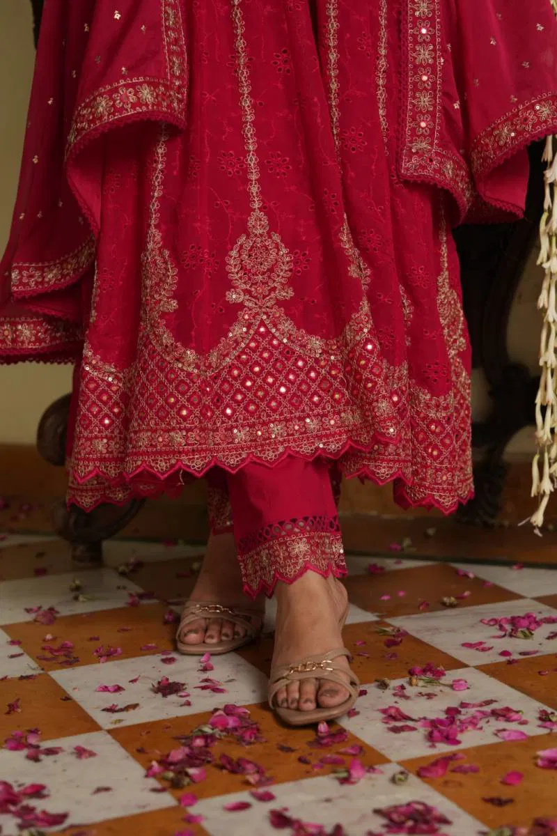 Tanyaa P 301 Georgette Anarkali Kurti Bottom With Dupatta Suppliers In India
