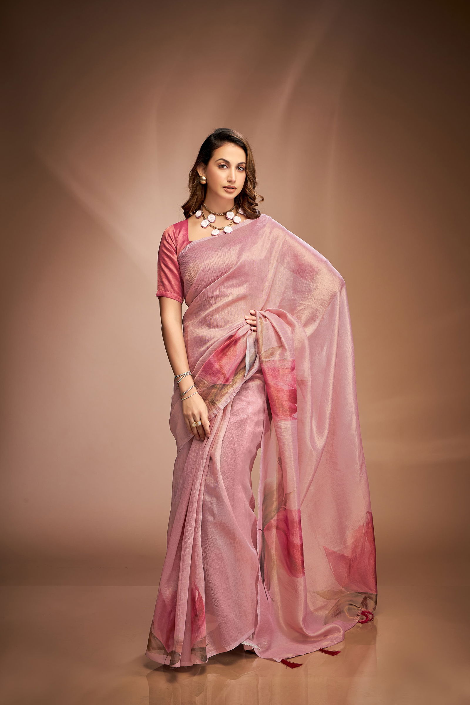 Royal Queen By Kala Jamun Crush Tissue Saree Wholesale Online