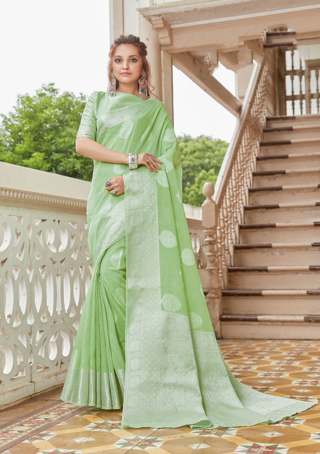 Sangam Madhurama Linen Zari Weaving Festive Wear Designer Saree Collection