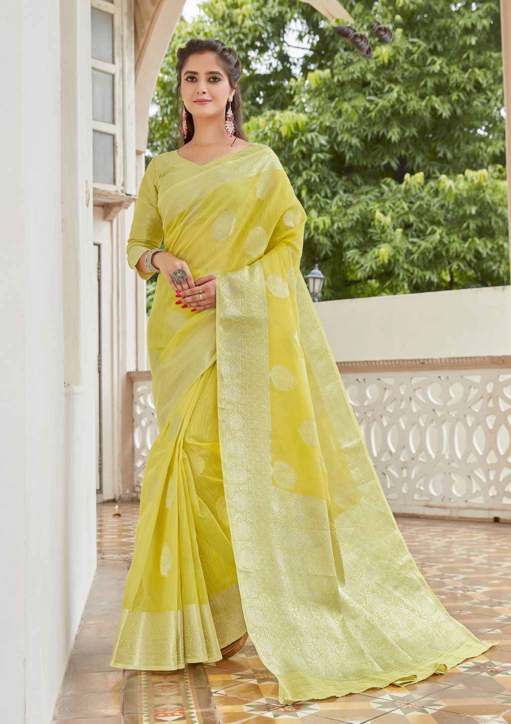 Sangam Madhurama Linen Zari Weaving Festive Wear Designer Saree Collection