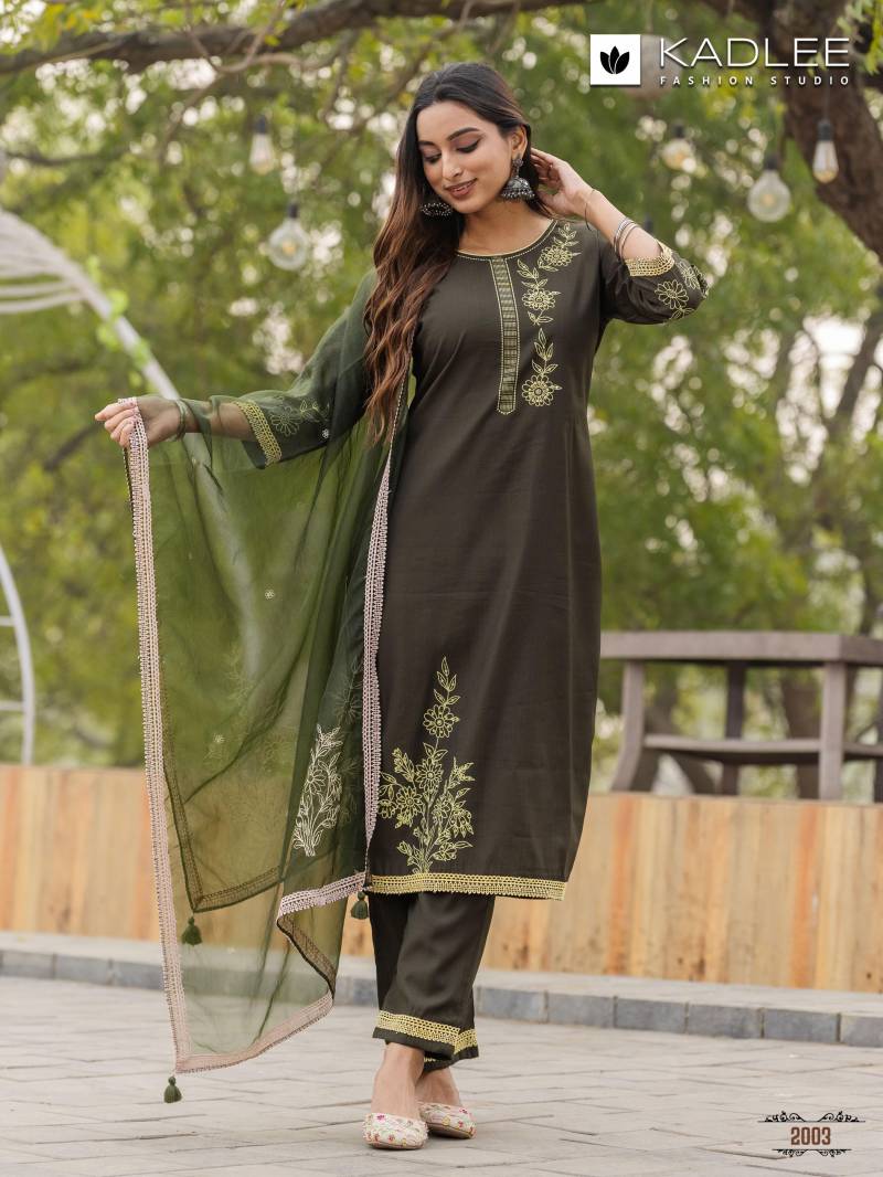 Karwaa By Kadlee Viscose Weaving Kurti With Bottom Dupatta Orders In Indis