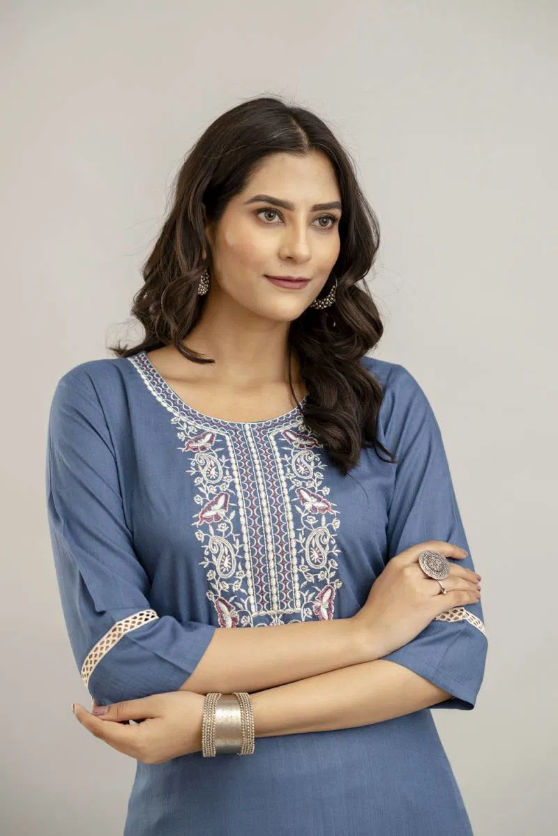 Stylee Girl 16 Rayon Embroidered Kurti With Bottom Wholesale Suppliers In Mumbai