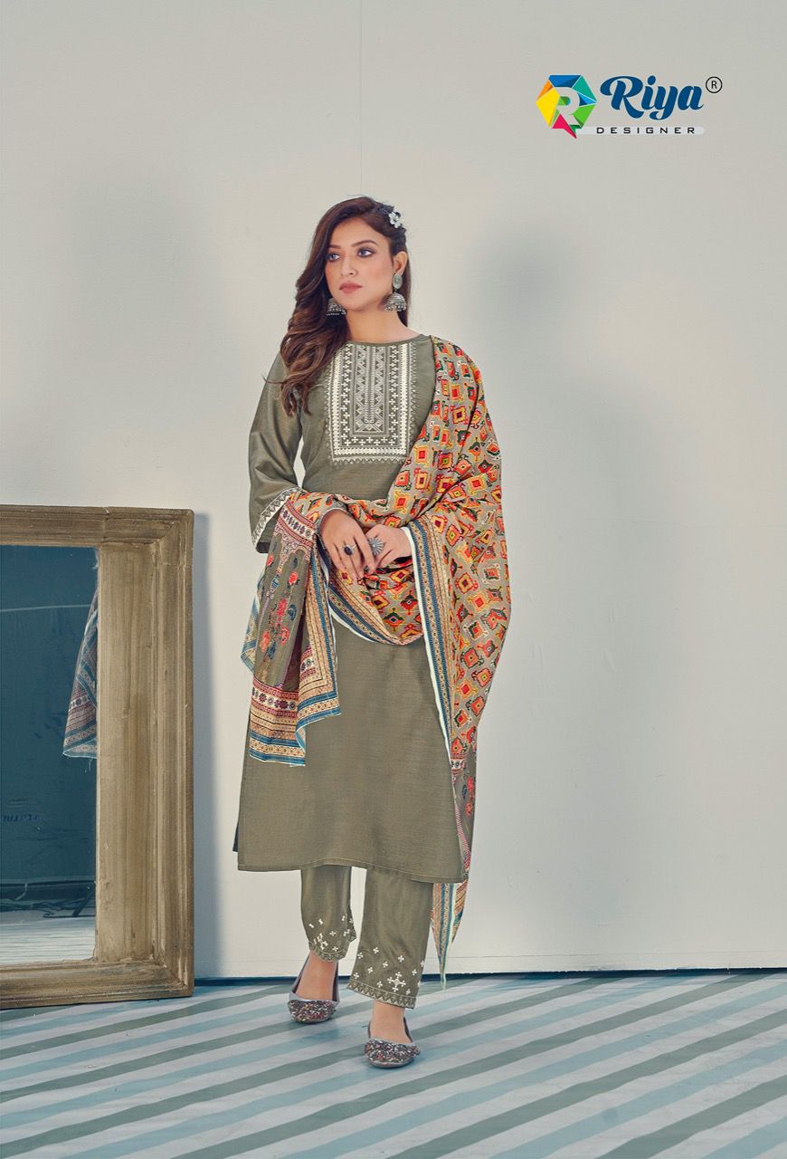 Riya Glamorous New Exclusive Wear Fancy Designer Heavy Ready Made Collection