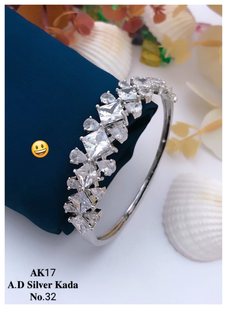 AK Diamond Surat Bracelets wholesale market