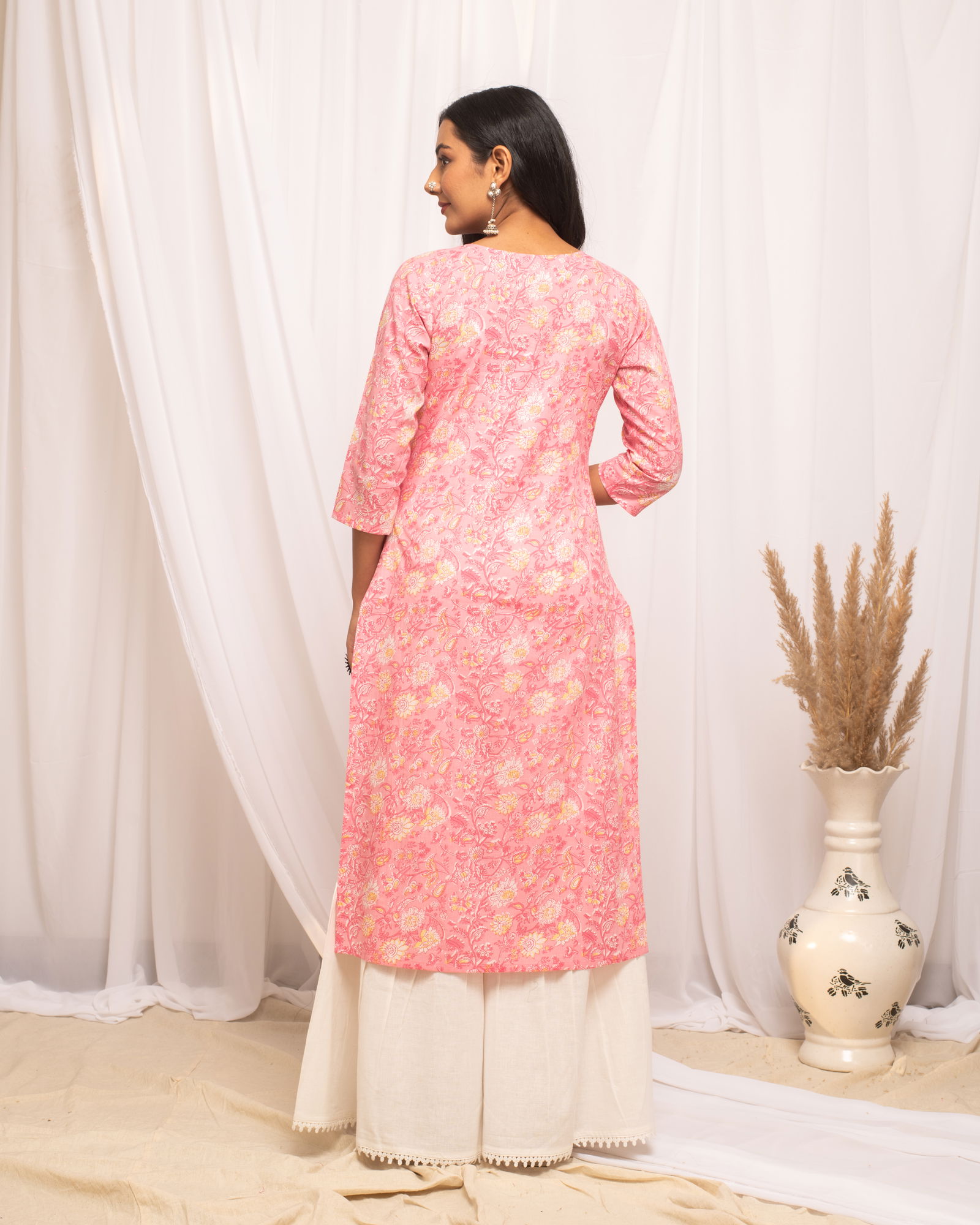 Fiorra  FAR0000 Casual Wear Printed Cotton Kurtis Wholesale Market In Mumbai