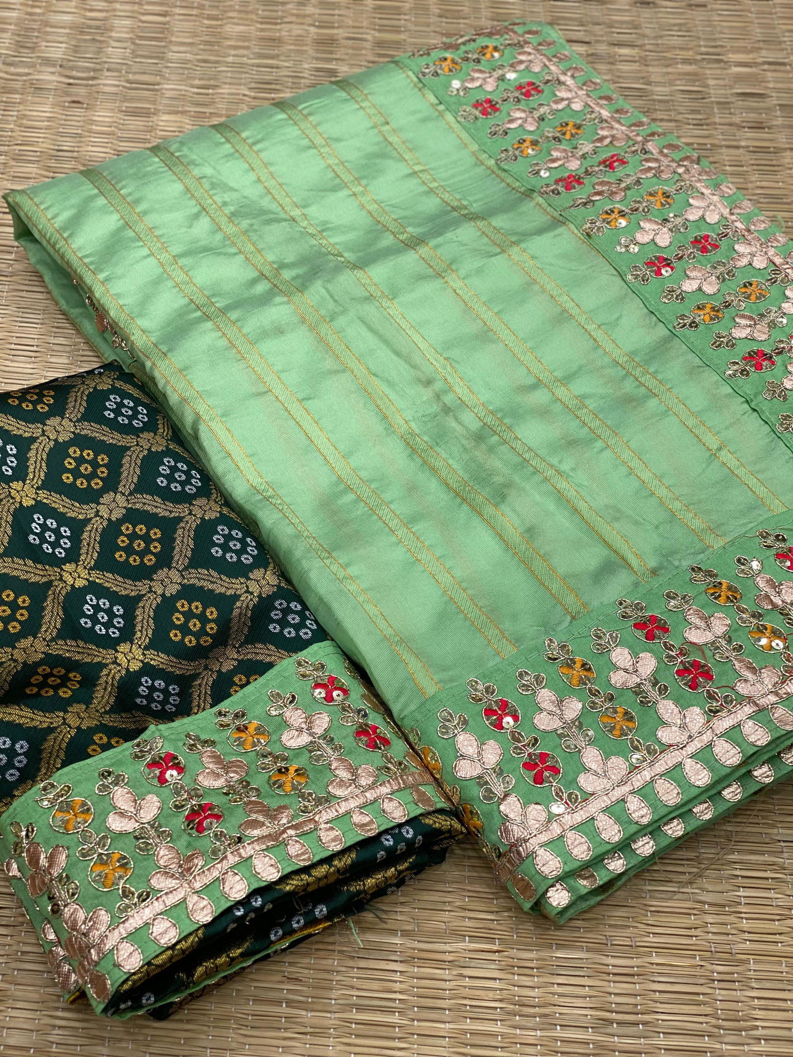 Code 1420 Party Wear Banarasi Silk Sarees Catalog