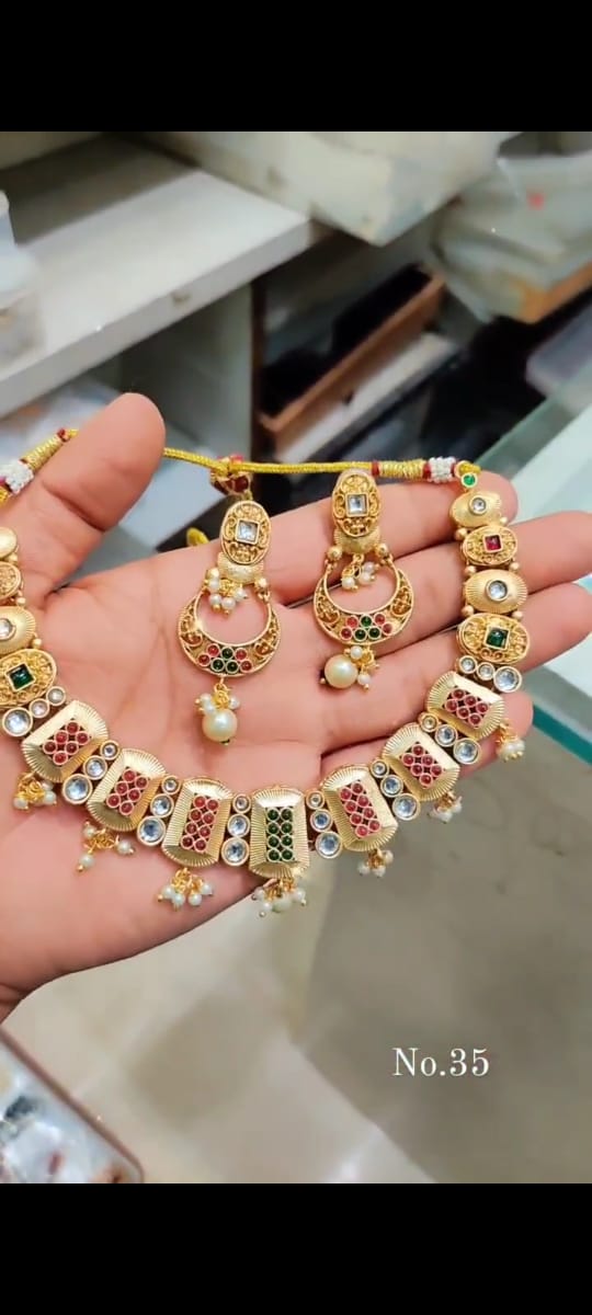 Accessories High Golden Antique Set Catalog
