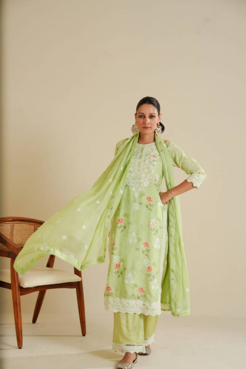 Tanyaa P 158 Lucknowi Masleen Kurti Bottom With Dupatta Wholesale Suppliers In Mumbai