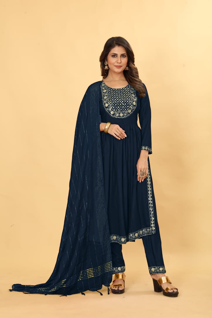 Shamal Reyon Naira Cut Kurti With Bottom Dupatta Suplliers In India