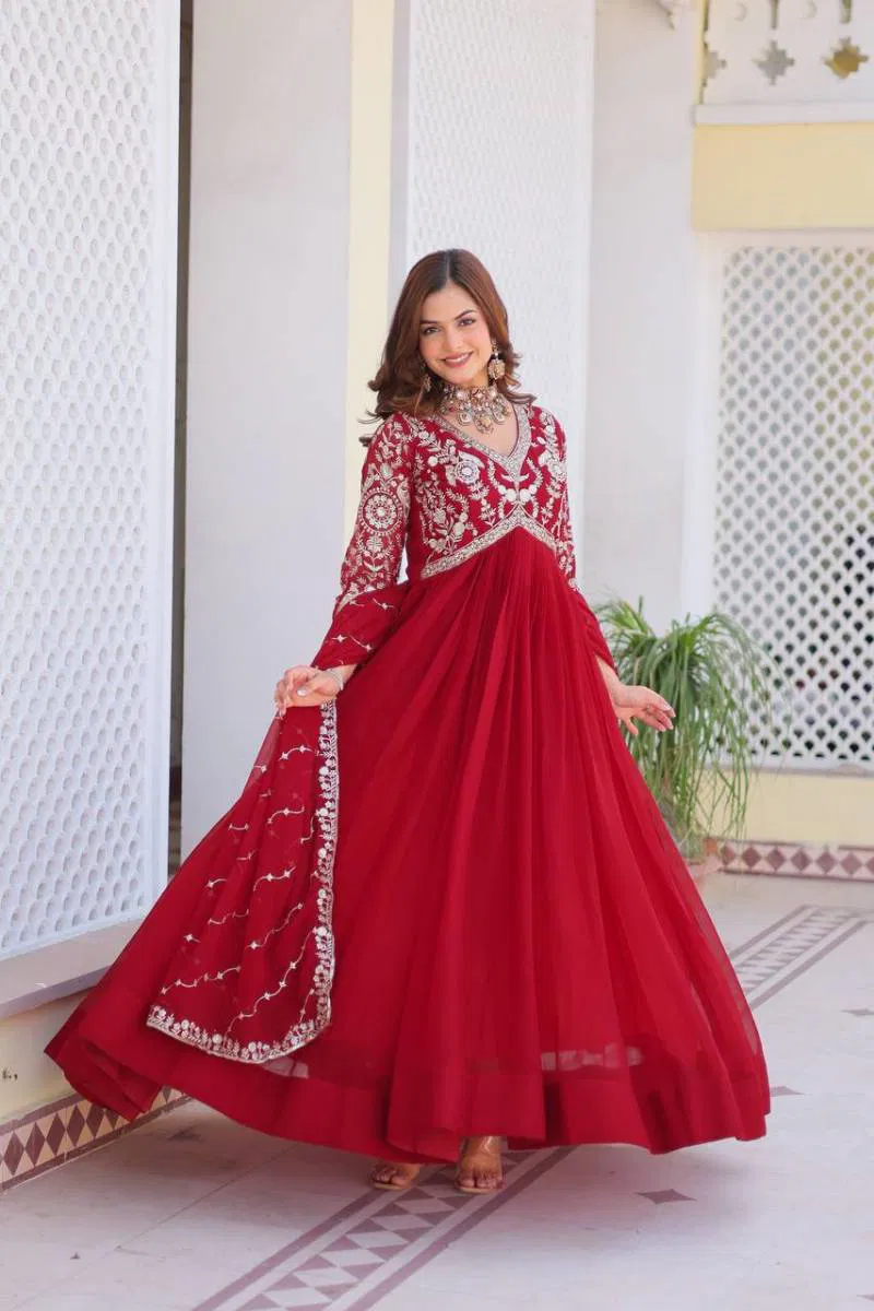 Sn 2396 Amazing Faux Georgette Gown With Dupatta Online Wholesale