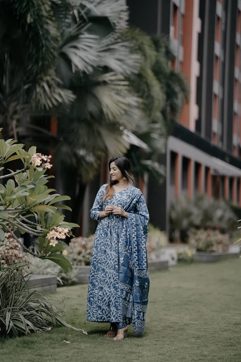 Dhruvi 300 Rayon Printed Kurti Bottom With Dupatta Wholesale Market In Surat With Price