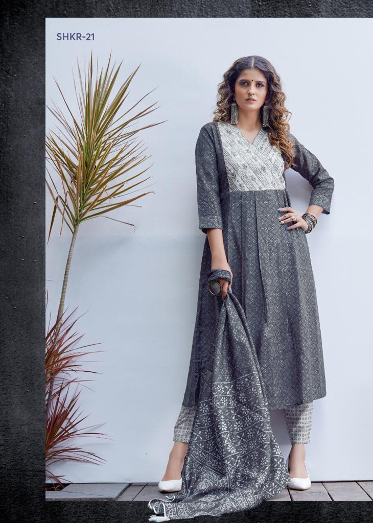 Shichi Kora Exclusive Festive Wear Heavy Muslin Kurti With Pant And Dupatta Readymade Collection