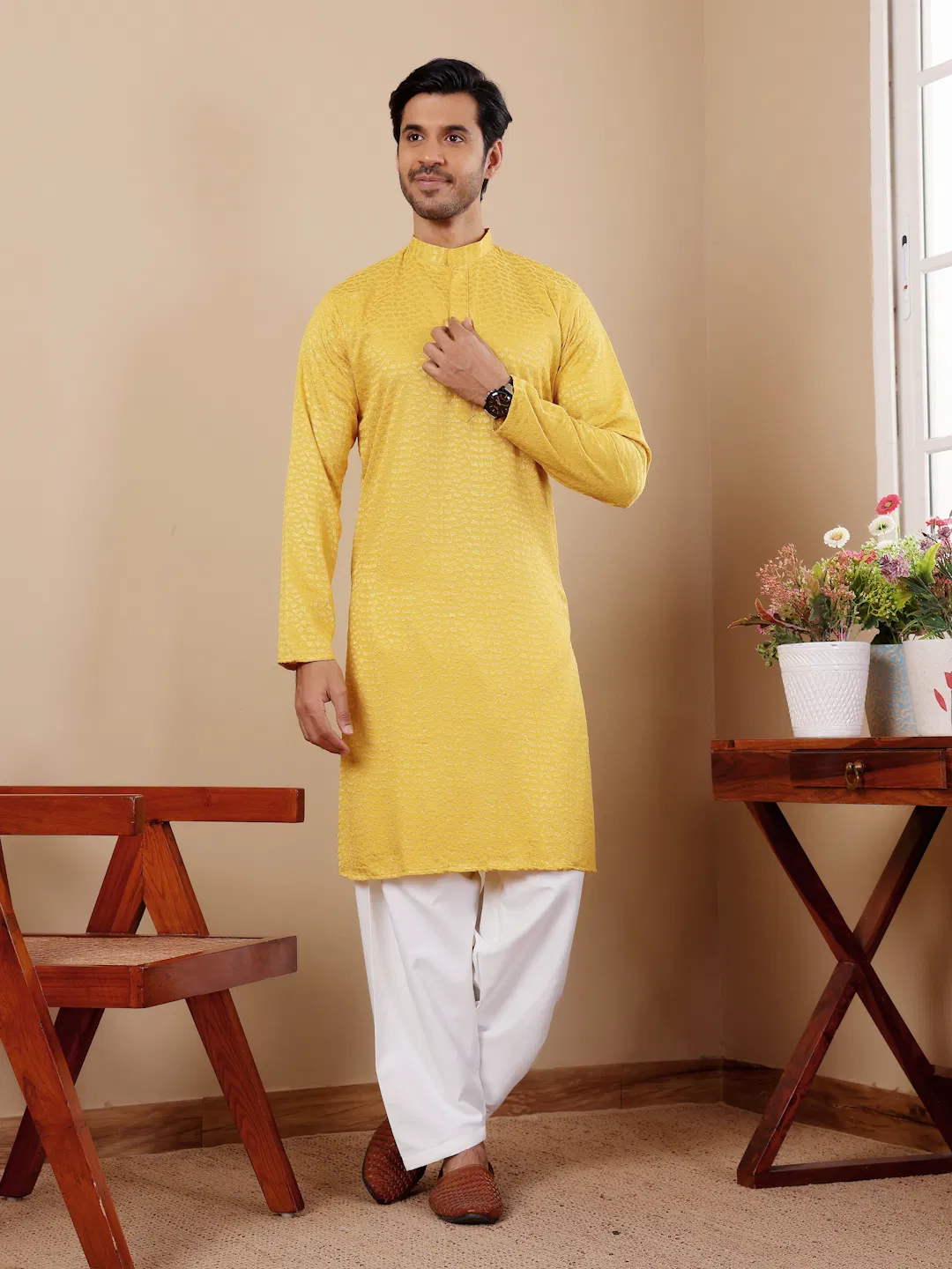 Rw Viscose Chikankari Work Kurta Pyjama Bulk Orders In India
