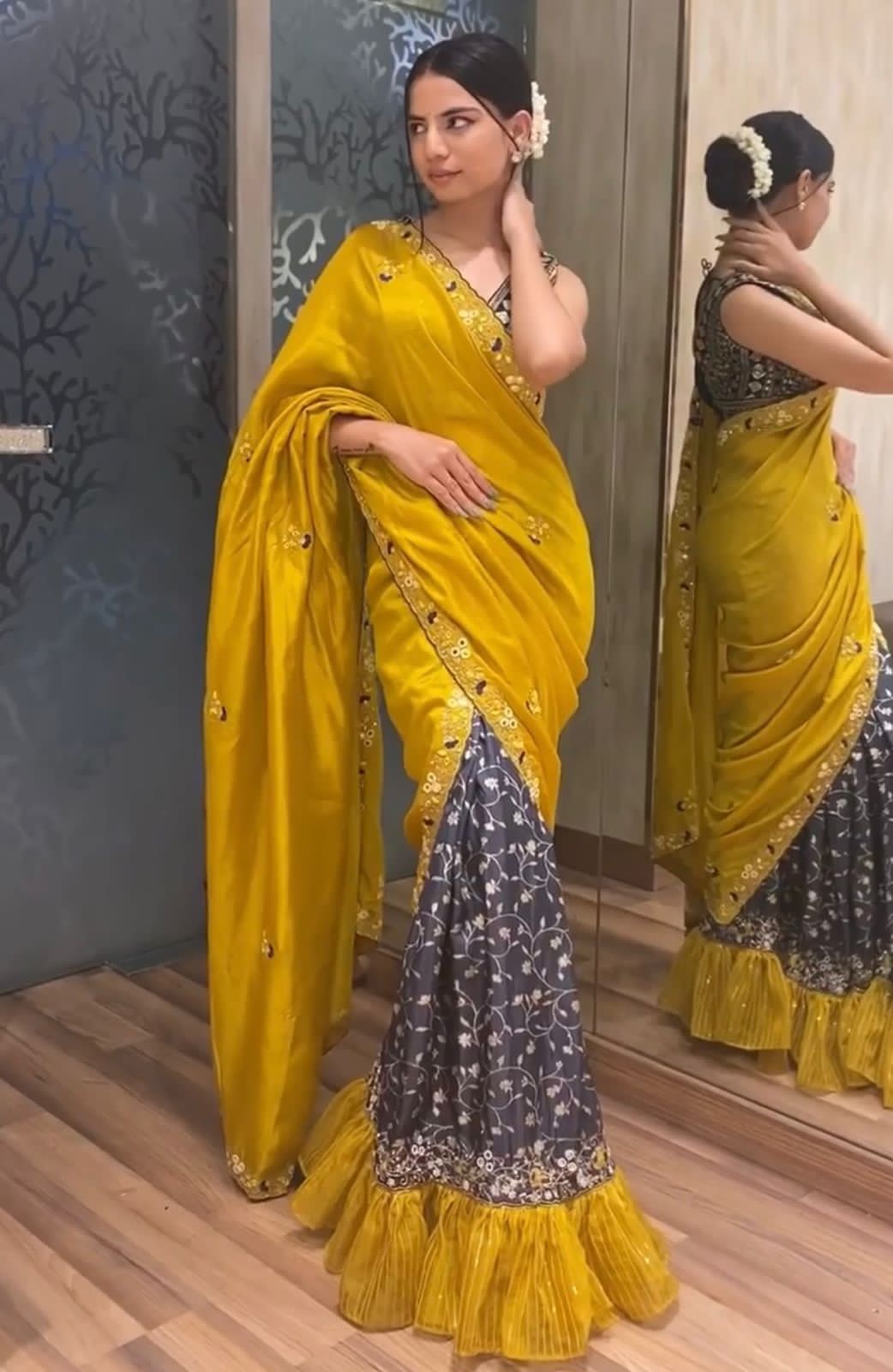 1549 Fancy Designer Party Wear Sarees Catalog