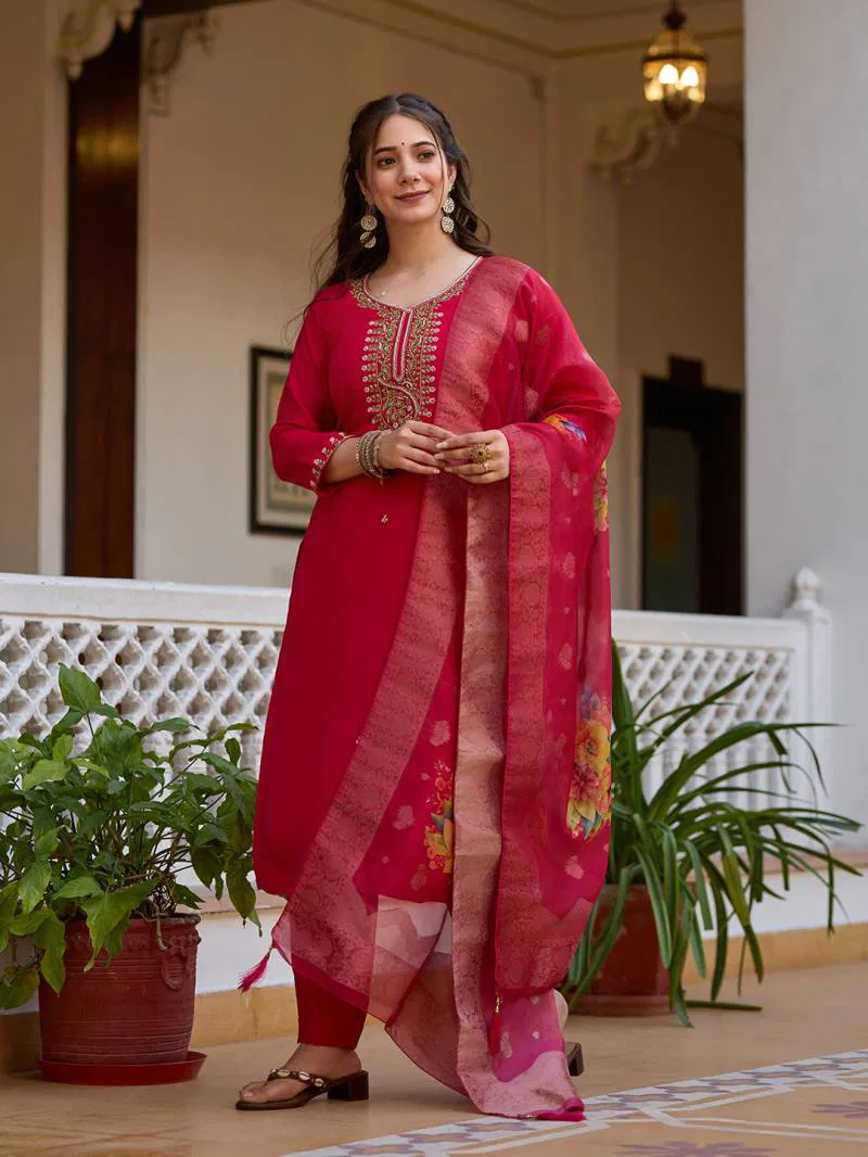 Hr 23 Viscose Chanderi Kurti Bottom With Dupatta Wholesale Suppliers In Mumbai