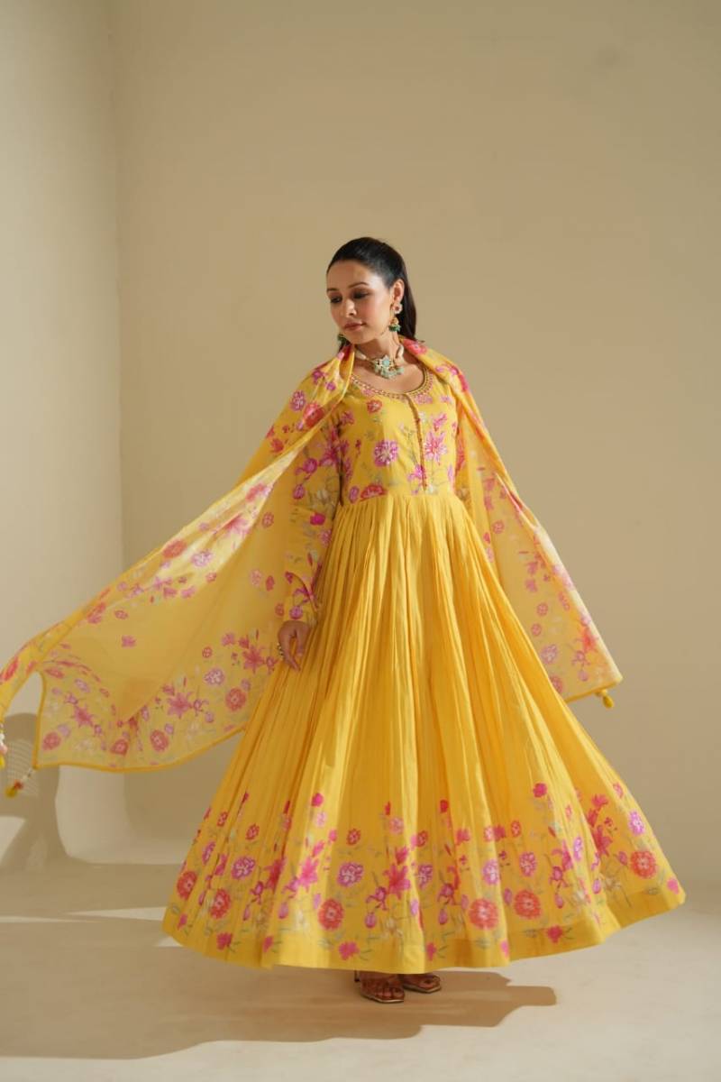 Tanyaa P 113 Cotton Printed Anarkali Style Kurta Sets Wholesale Market In Surat