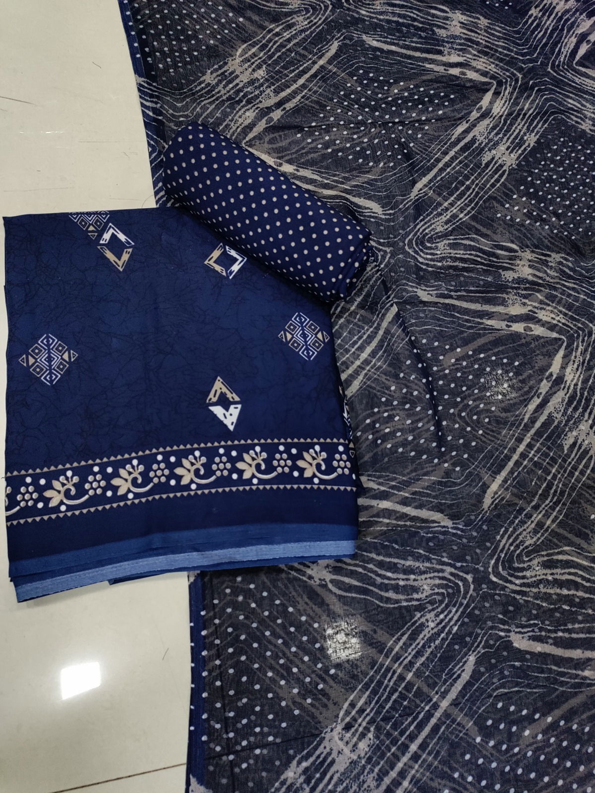 KGM Line Non Catalog Dress Material wholesale market in Surat with Price
