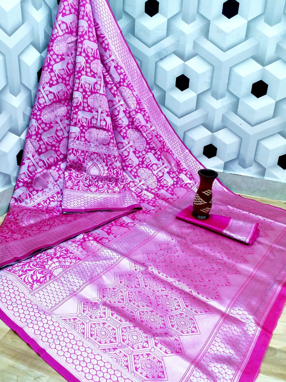 Latest Designer Wedding Wear Party Wear Silver Heavy Designer Printed Kanjivaram Saree Collection 
